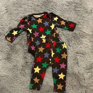 GAP 2piece star set. Size 3-6 months.